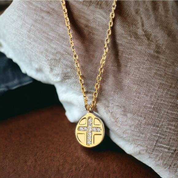 NEW 14K yellow gold plated CZ cross Christian necklace jewelry B16A - Picture 1 of 11